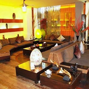 Pasadena Lodge Pattaya